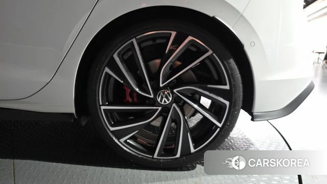 Volkswagen Golf 8th Generation id 4612715 из Кореи 14