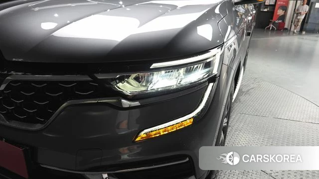 Renault Korea (Samsung) The New QM6 id 4550420 из Кореи 14