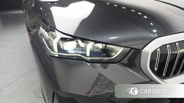 BMW 5 Series (G60) id 4421415 из Кореи 14