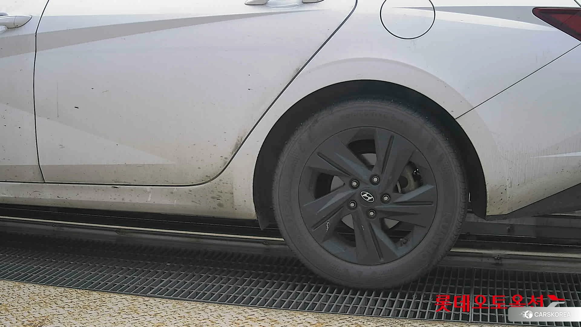 Hyundai Avante id 4289382 из Кореи 14