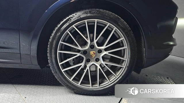 Porsche Cayenne (PO536) id 4562338 из Кореи 14