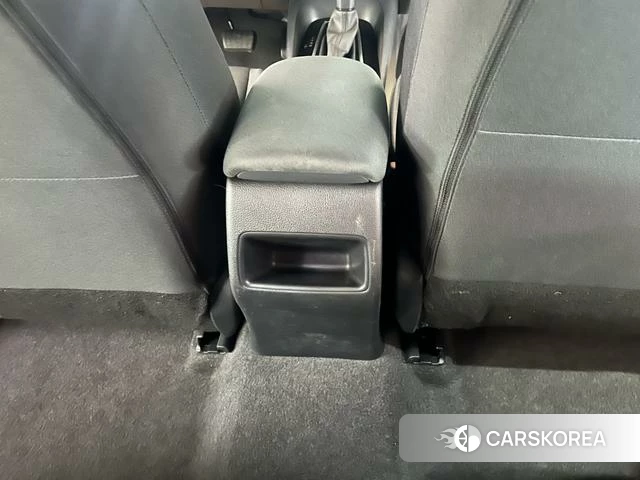 Toyota Corolla id 4259037 из Китая 14