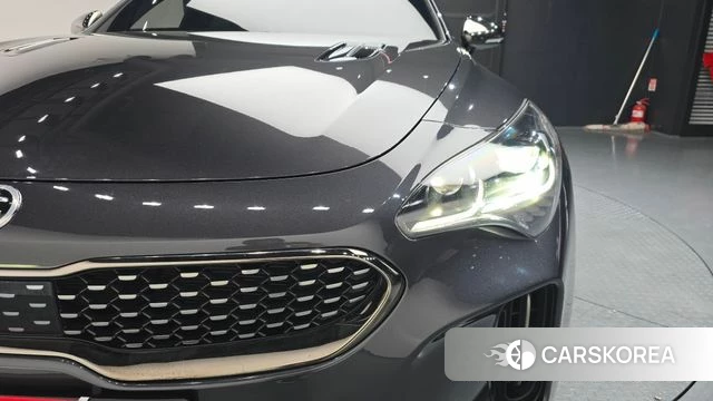Kia Stinger id 4703243 из Кореи 14