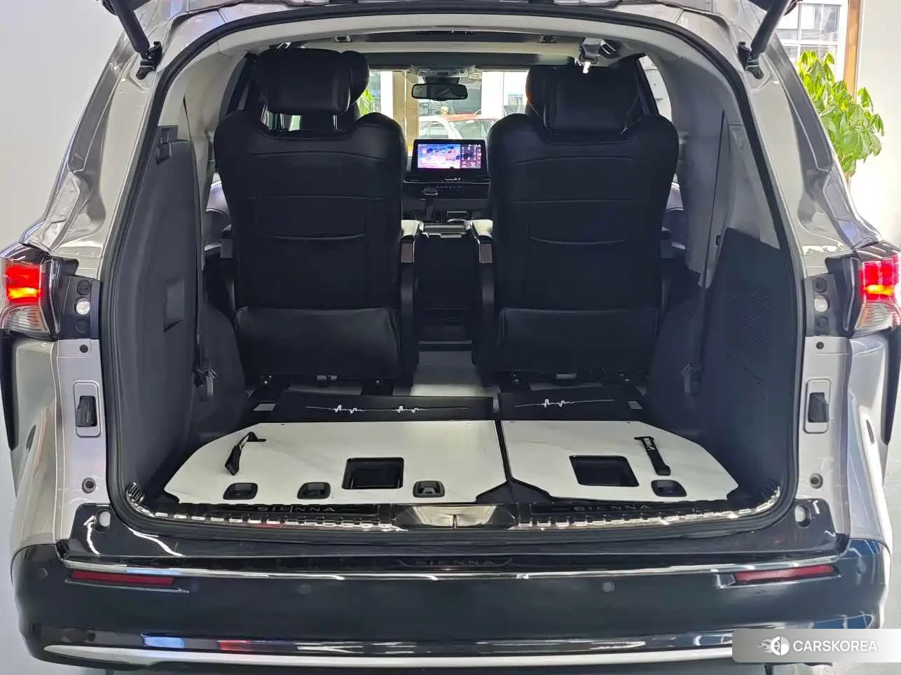 Toyota Sienna id 4681202 из Китая 14