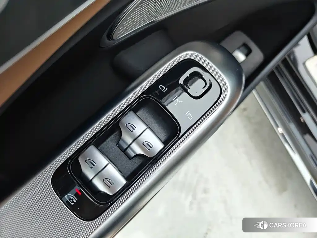 Mercedes-Benz E-Class id 4622396 из Китая 14
