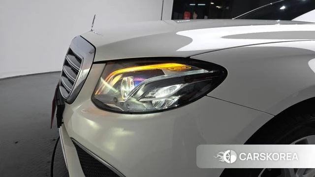 Mercedes-Benz E-Class W213 id 4465265 из Кореи 14