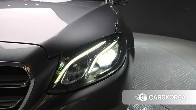 Mercedes-Benz E-Class W213 id 4447479 из Кореи 14