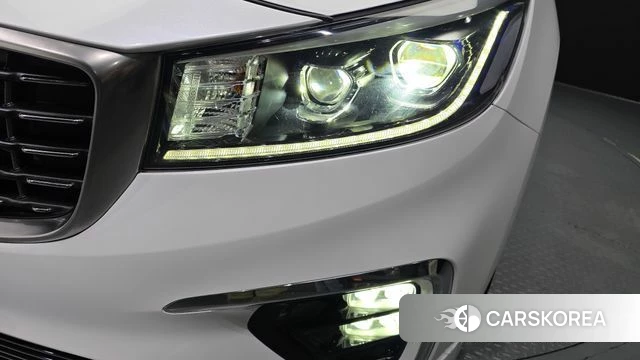 Kia The New Carnival id 4331472 из Кореи 14