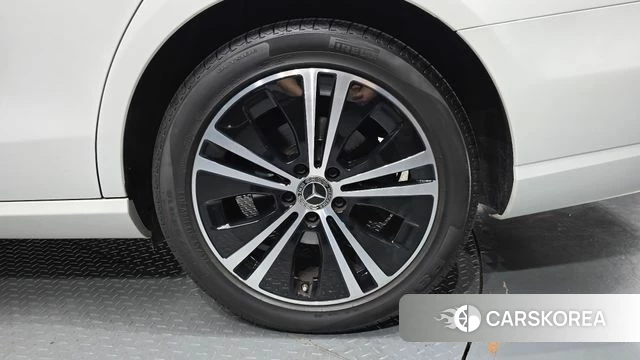 Mercedes-Benz E-Class W213 id 4666833 из Кореи 14