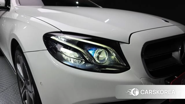 Mercedes-Benz E-Class W213 id 4543608 из Кореи 14