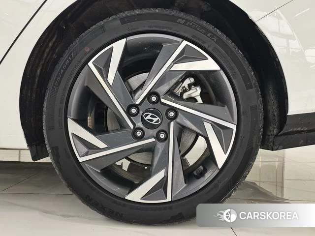 Hyundai Elantra id 4278850 из Китая 14