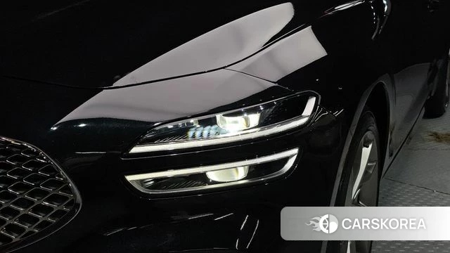 Genesis The New G70 id 4702765 из Кореи 14