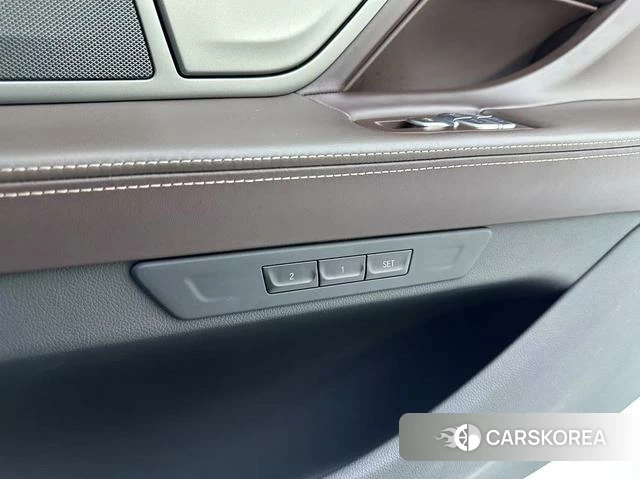 BMW 7 series id 4271308 из Китая 14