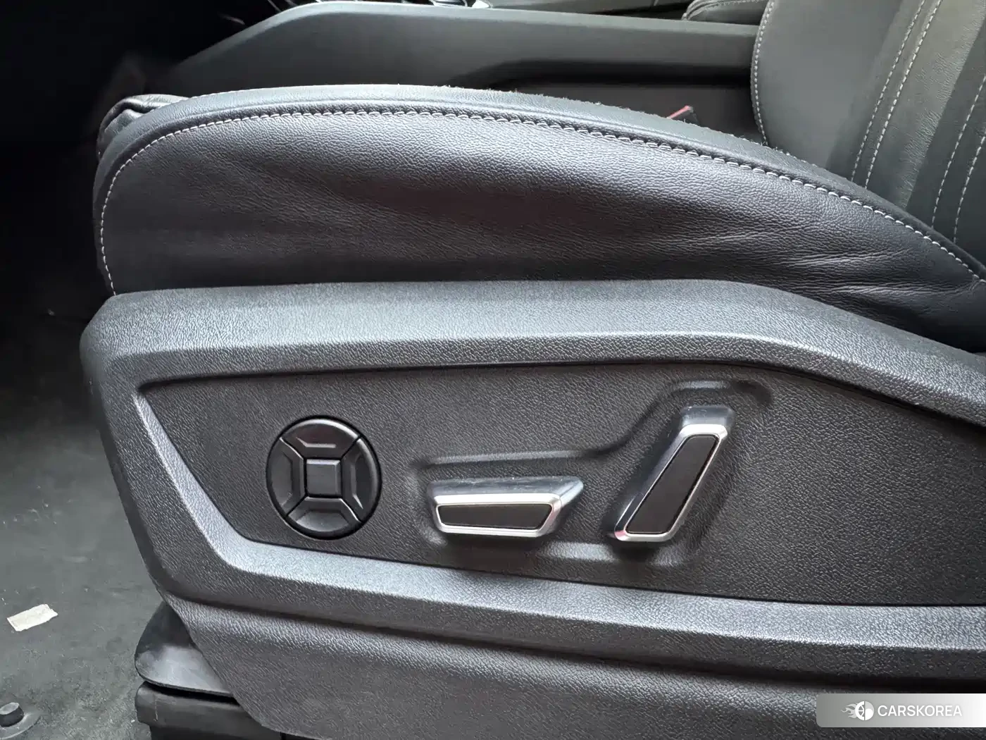 Audi Q6 id 4622610 из Китая 14