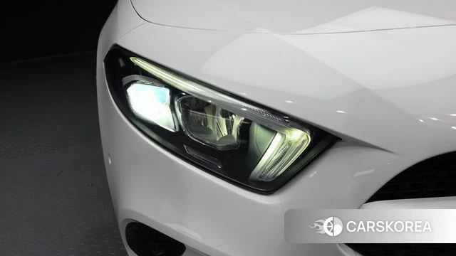Mercedes-Benz A-Class W177 id 4482480 из Кореи 14