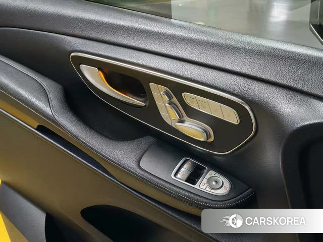Mercedes-Benz V-class id 4264696 из Китая 14