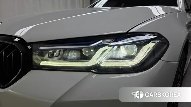 BMW 5 Series (G30) id 4744770 из Кореи 14