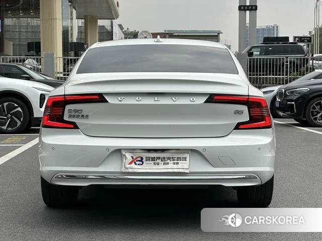 Volvo S90 id 3909072 из Китая 14