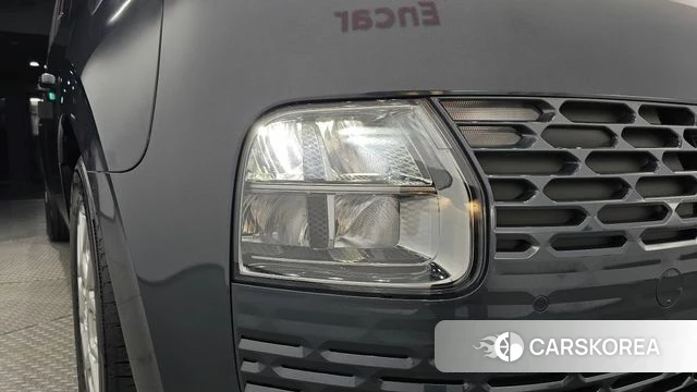 Hyundai Staria id 4280983 из Кореи 14