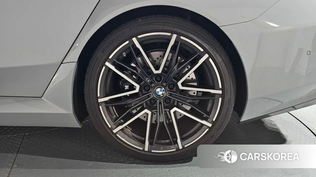 BMW M5 (G90) id 4380886 из Кореи 14