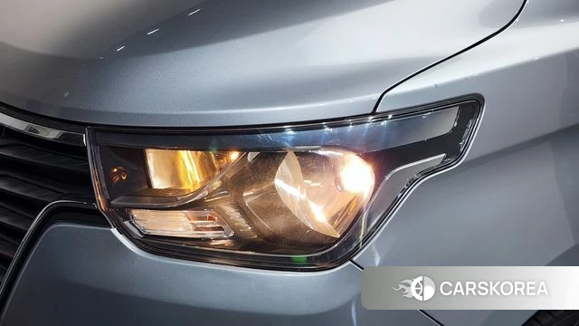 Hyundai The New Grand Starex id 4496947 из Кореи 14