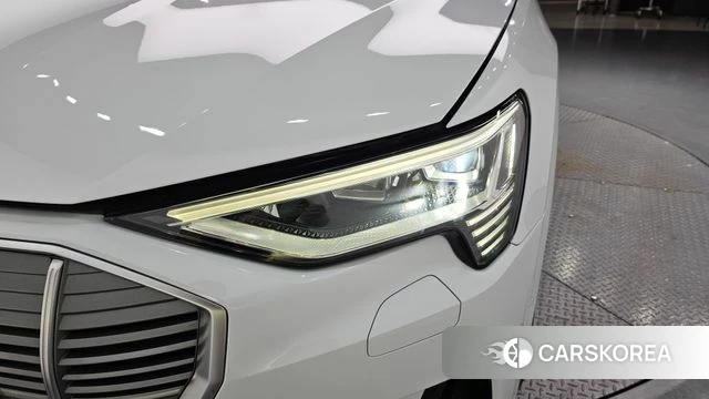Audi e-Tron id 4282994 из Кореи 14