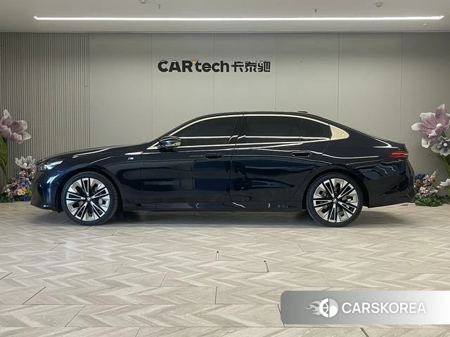 BMW 5 series id 4273111 из Китая 14