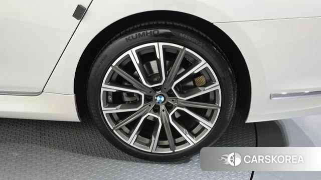 BMW 7 Series (G11) id 4201909 из Кореи 14