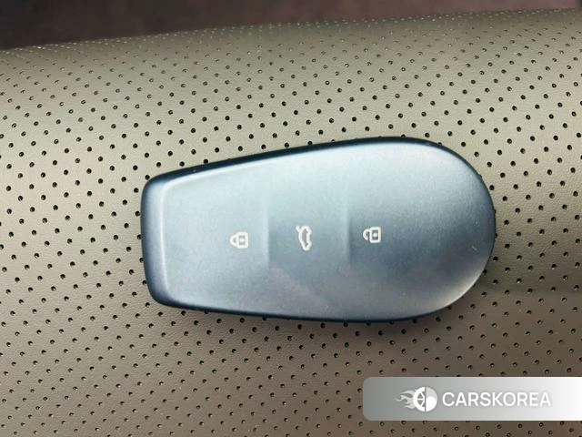 Nissan N6 id 4260870 из Китая 14
