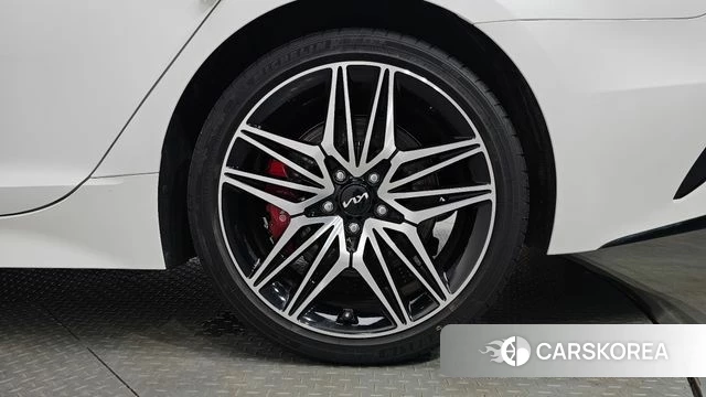 Kia Stinger Meister id 4641414 из Кореи 14