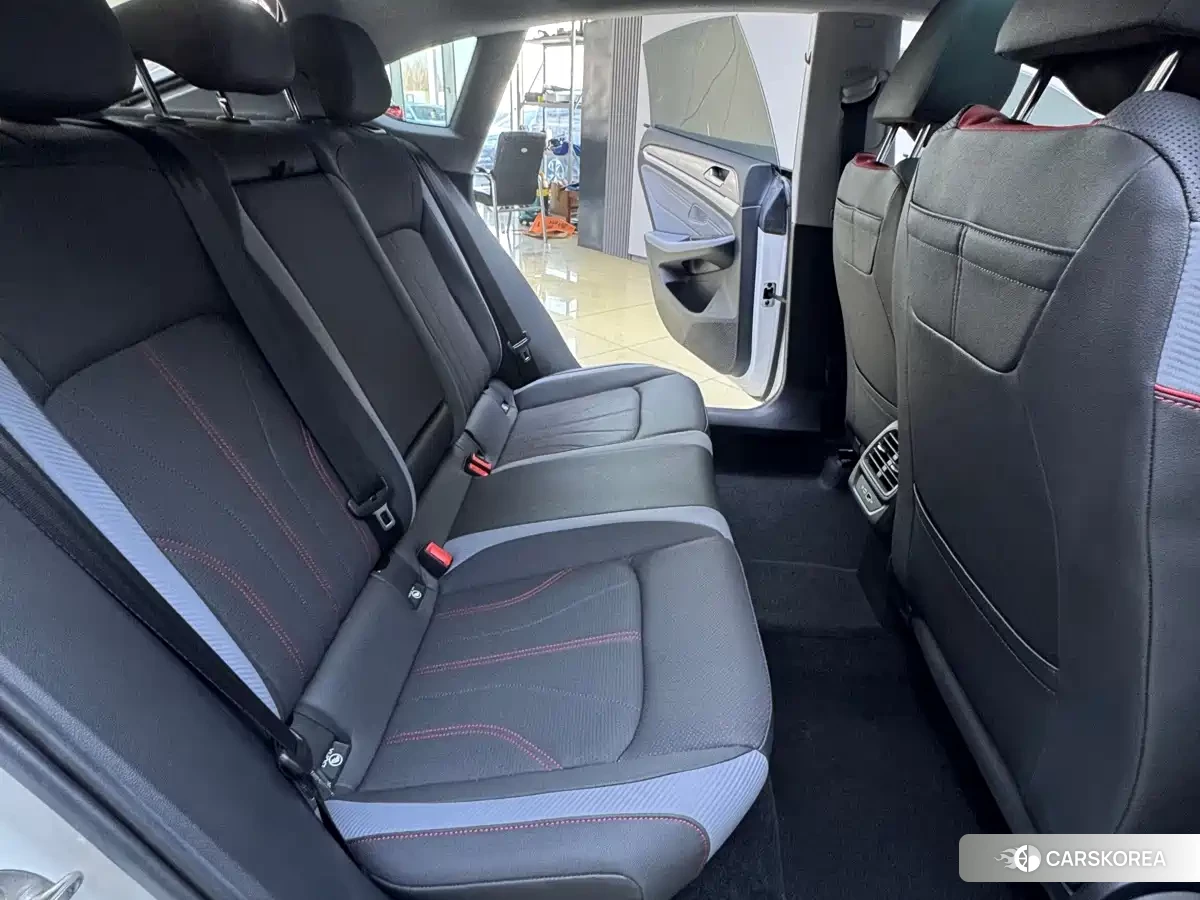Volkswagen Lamando id 4654564 из Китая 15