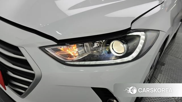Hyundai Avante AD id 4508732 из Кореи 14