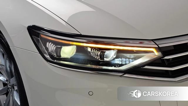 Volkswagen Passat GT (B8) id 4665945 из Кореи 14