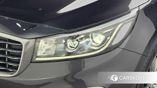 Kia The New Carnival id 4551747 из Кореи 14