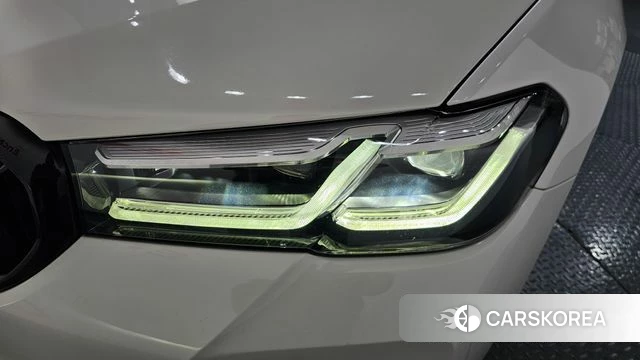 BMW 5 Series (G30) id 4268366 из Кореи 14