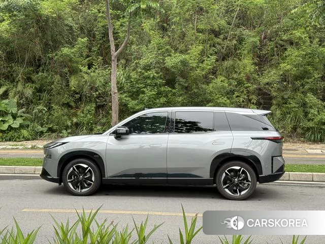 Toyota Platinum Wisdom 3X id 4300947 из Китая 14
