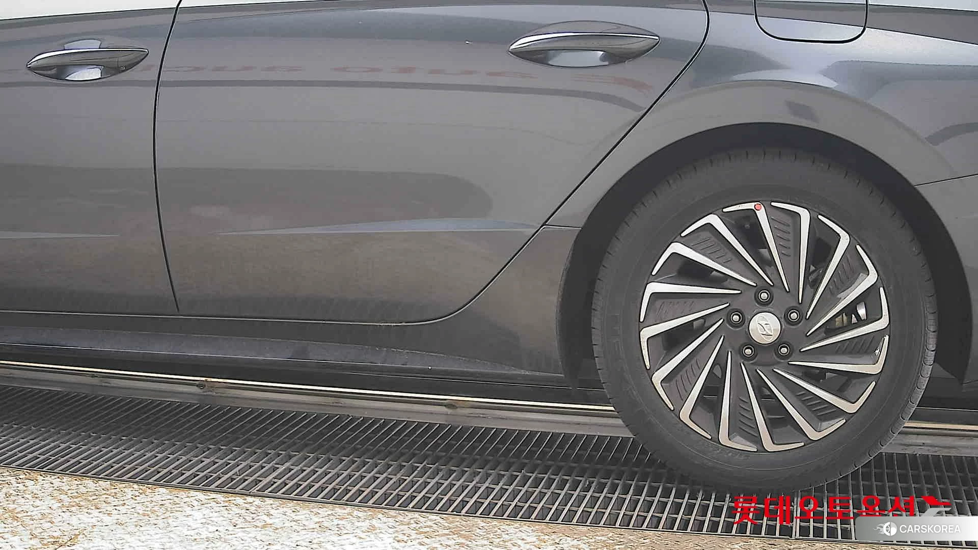 Hyundai Sonata Hybrid id 3882002 из Кореи 14