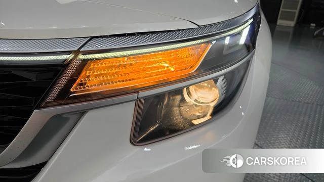 Kia Seltos id 4401725 из Кореи 14