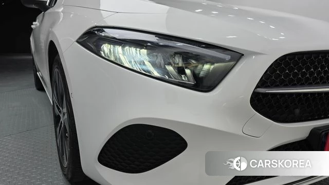 Mercedes-Benz A-Class W177 id 4243114 из Кореи 14