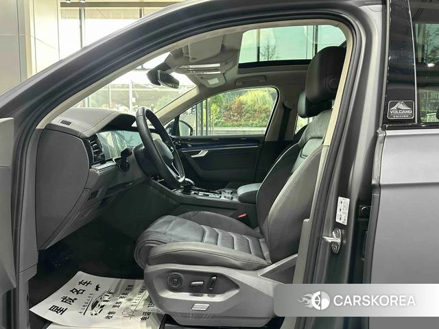Volkswagen Touareg id 4301638 из Китая 14