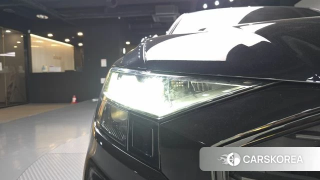 Audi Q8 (4M) id 4702410 из Кореи 14