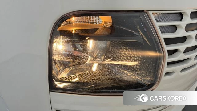 Hyundai Staria id 4880918 из Кореи 14