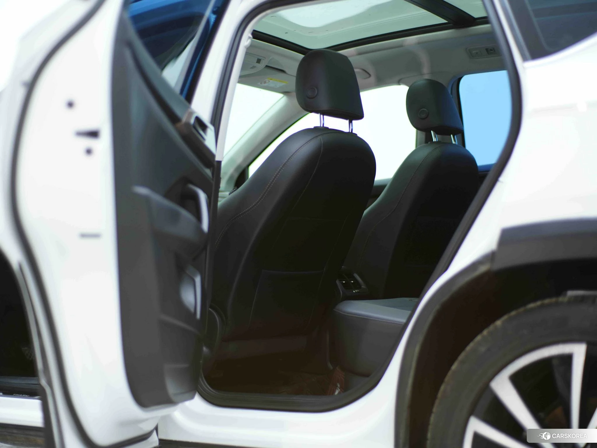 Volkswagen Tuyue id 4512794 из Китая 14