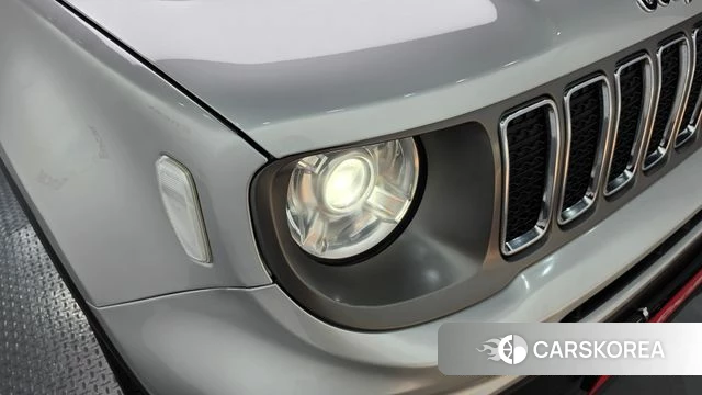 Jeep Renegade id 4755223 из Кореи 14