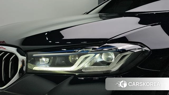 BMW 5 Series (G30) id 4682186 из Кореи 14