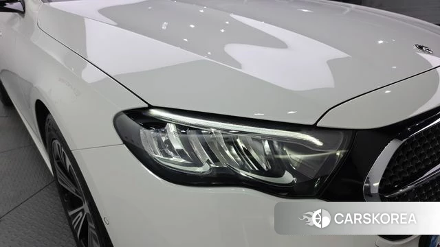 Mercedes-Benz E-Class W214 id 4782973 из Кореи 14
