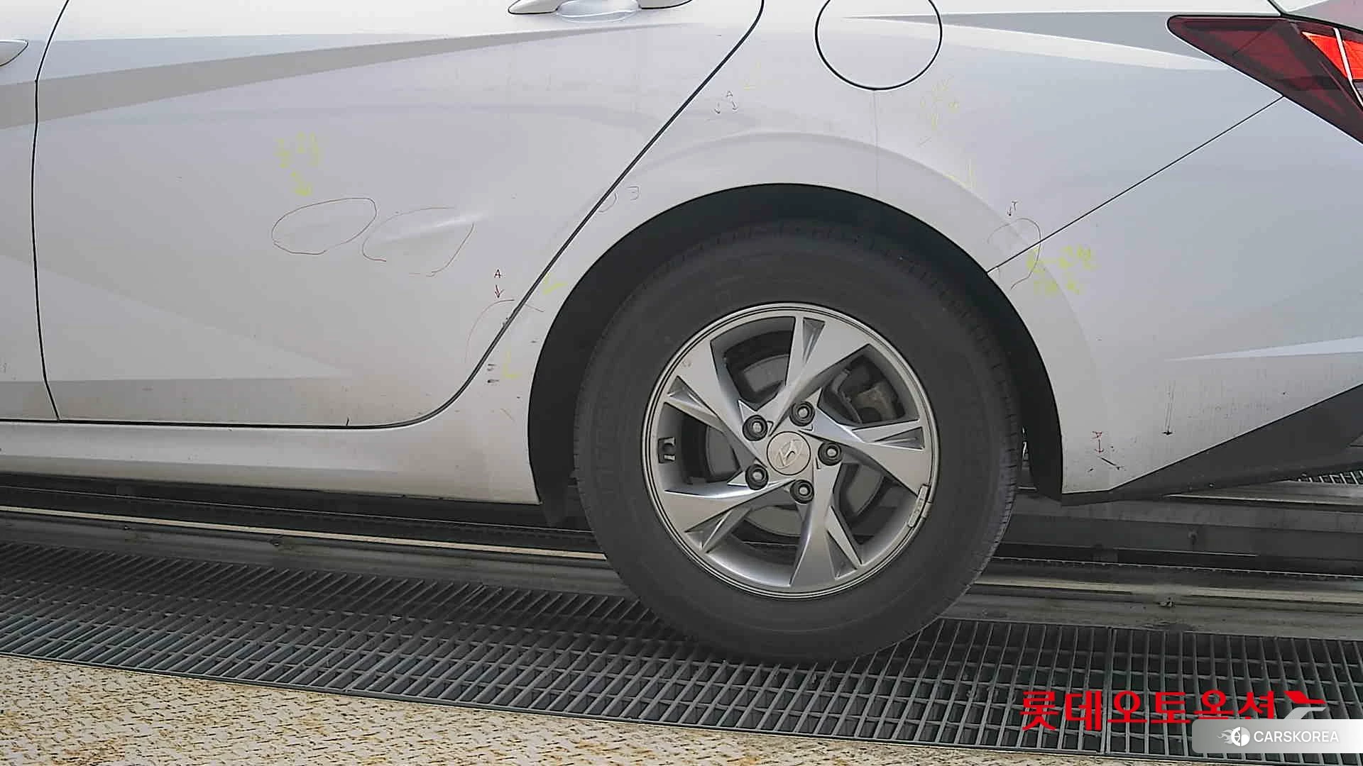Hyundai Avante id 4289303 из Кореи 14