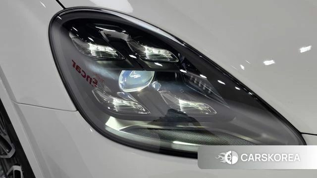 Porsche Cayenne (PO536) id 4693874 из Кореи 14