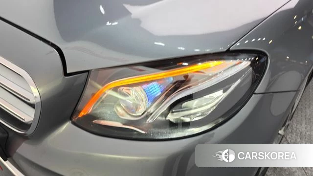 Mercedes-Benz E-Class W213 id 4203596 из Кореи 14