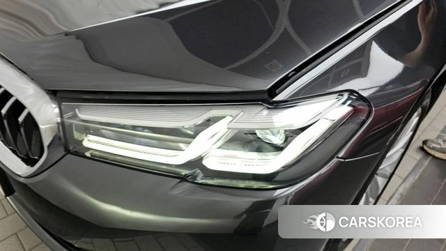 BMW 5 Series (G30) id 4244557 из Кореи 14